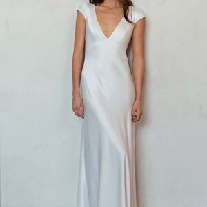 Elegant White Women's Dress Elopement Dress